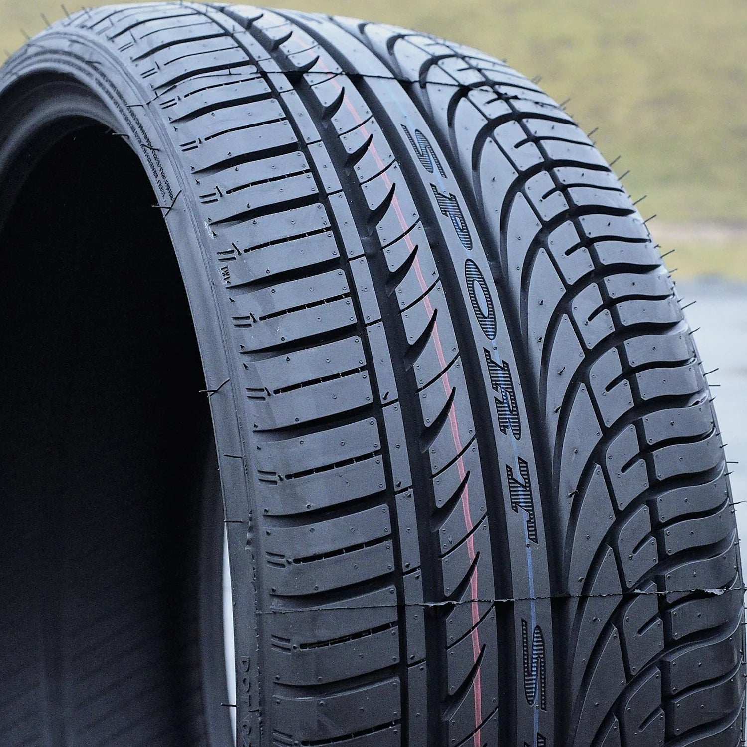 Set of 4 (FOUR) Fullway HP108 245/45R18 ZR 100W XL High Performance Tires